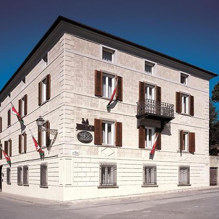 Palazzo La Fenice Massa Marittima Buitenkant foto