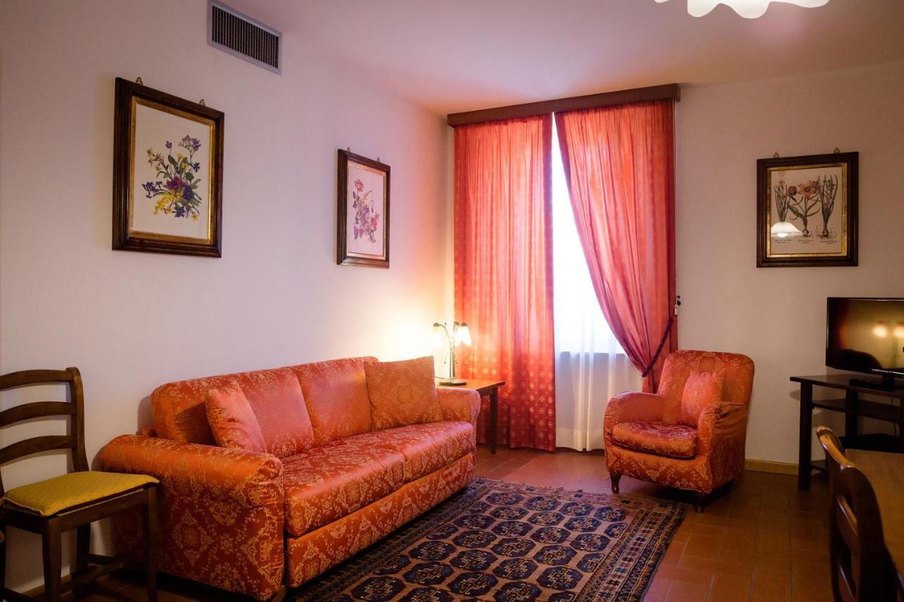 Palazzo La Fenice Massa Marittima Buitenkant foto