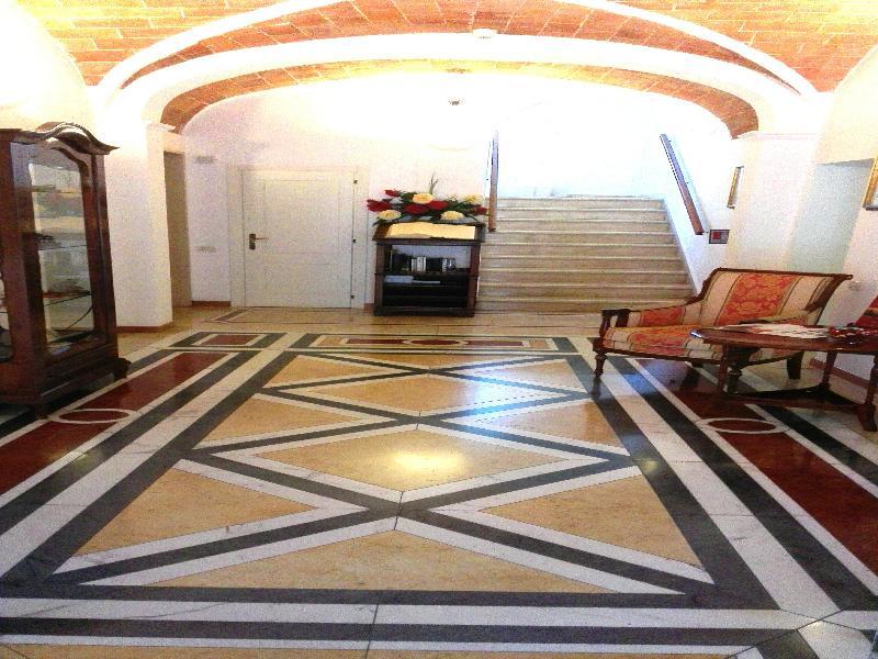 Palazzo La Fenice Massa Marittima Buitenkant foto